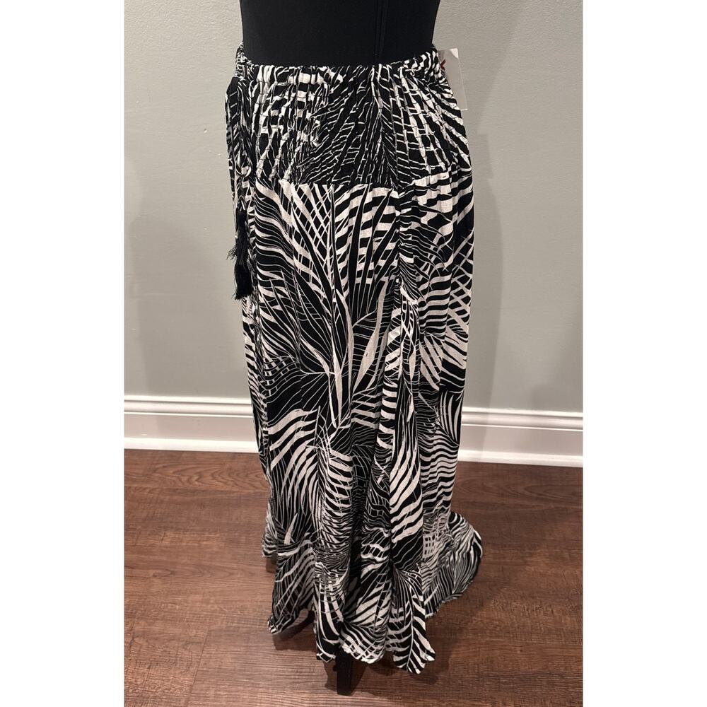 Emerson Rose Tropical Black White Viscose Maxi Skirt Button Front Stretch M NWT - Picture 4 of 12